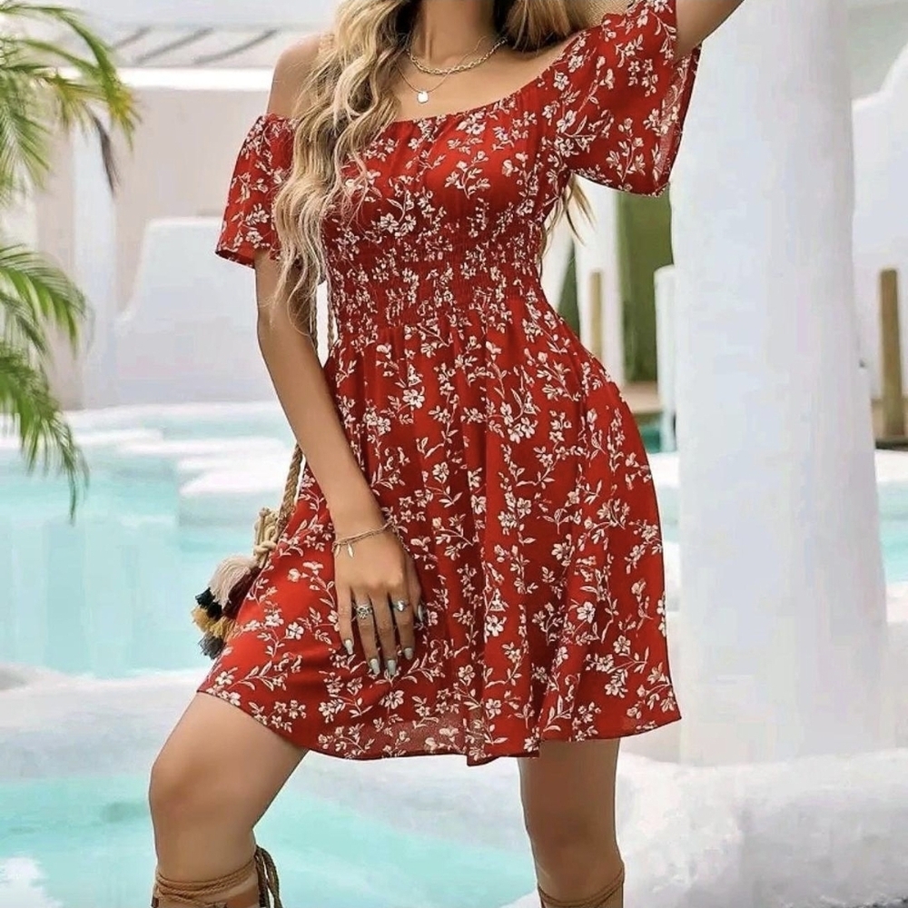 Floral Red Off-Shoulder Dress - Picture 3 of 4